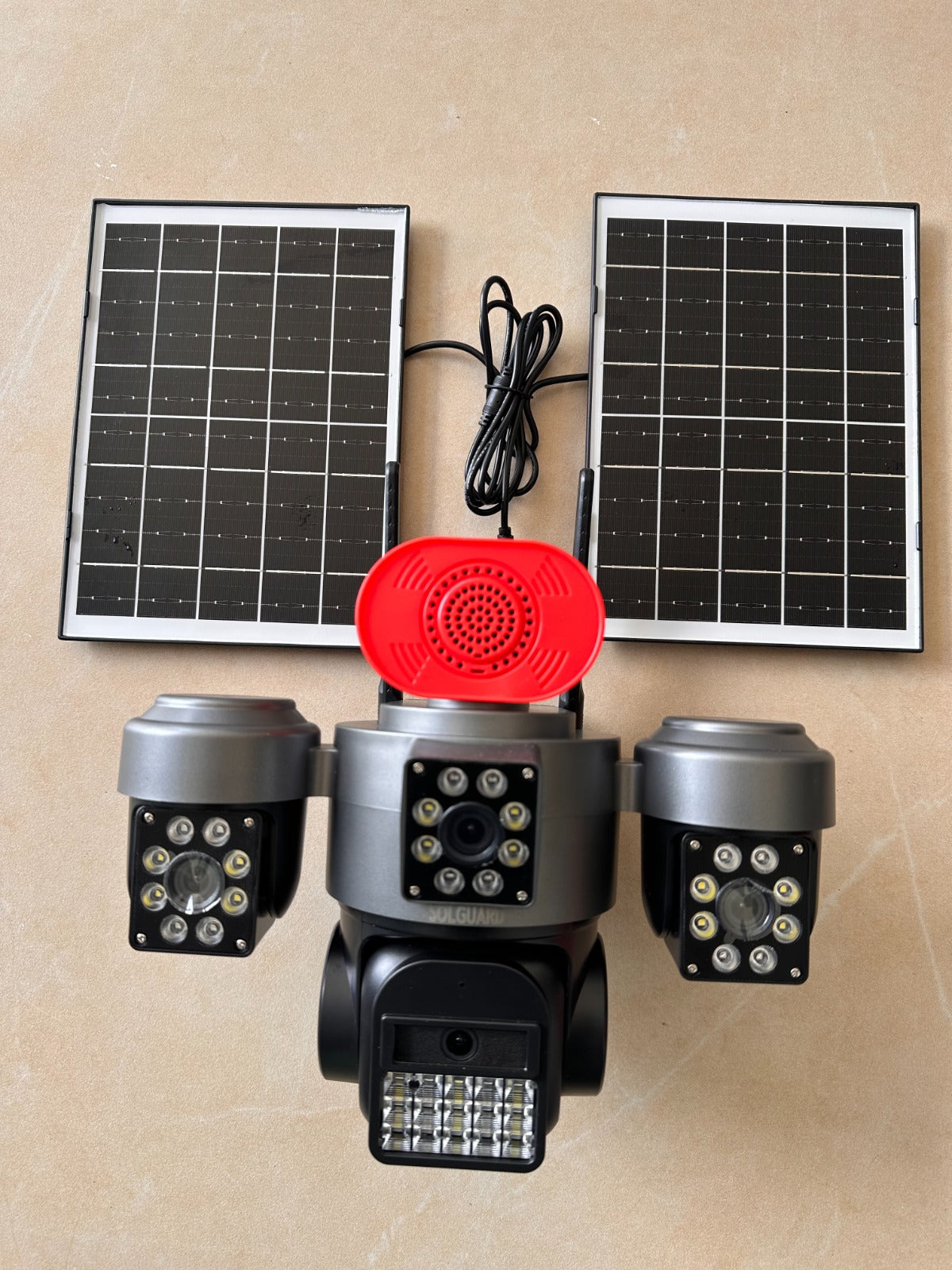 Four Lens 4G PTZ Solar Camera with High Siren Alarm – Ultimate Outdoor Security