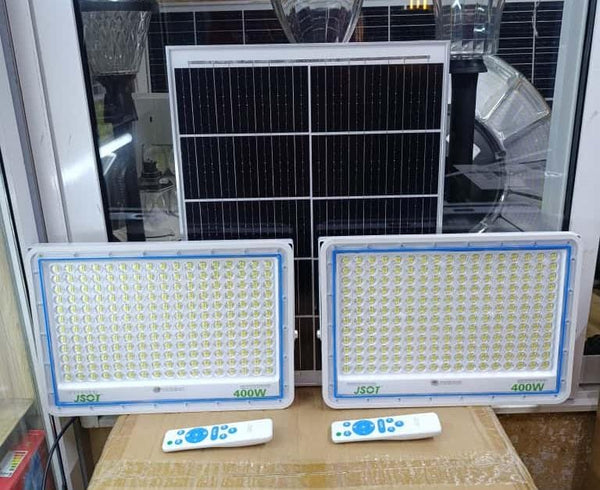 2-in-1 400W THD Solar Floodlights