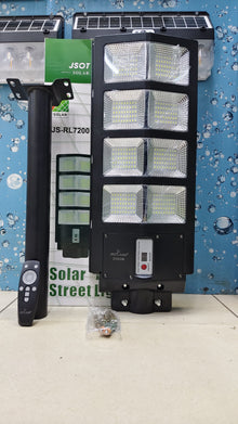Double-Sided Solar Street Light – 100W / 200W / 300W